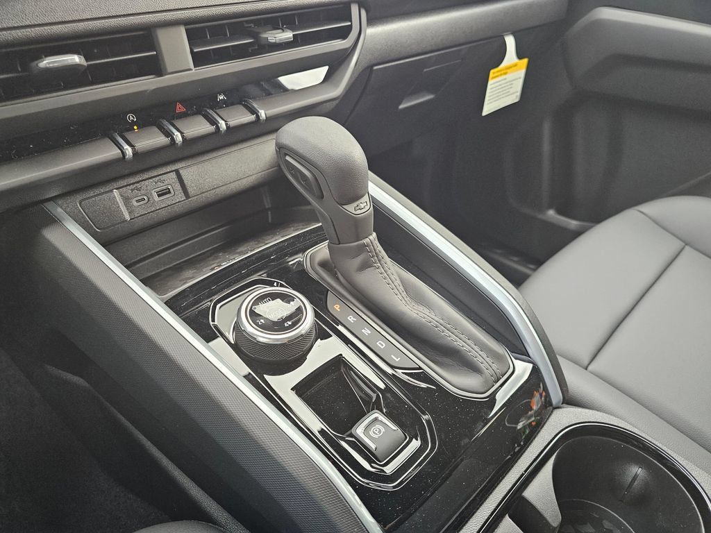 New 2026 Chevrolet Colorado Trail Boss AWD/4WD image 29