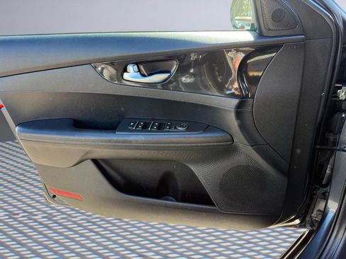 Used 2020 Kia Forte GT-Line FWD image 21