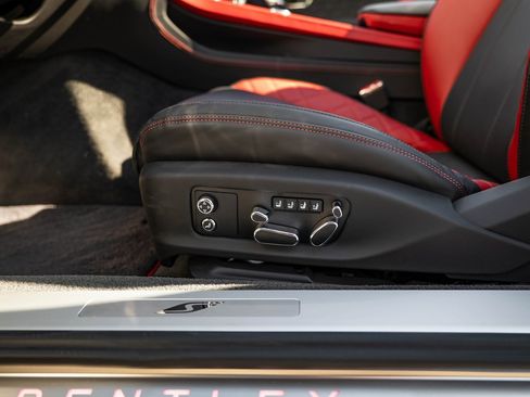 Used 2023 Bentley Continental GT Mulliner image 9