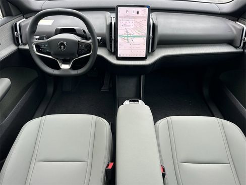 New 2026 Volvo EX30 Ultra image 12