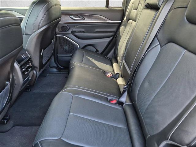 New 2026 Jeep Grand Cherokee Limited AWD/4WD image 15