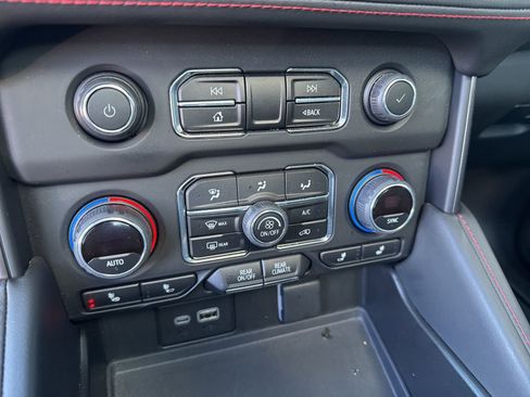 Used 2023 Chevrolet Tahoe RST w/ Luxury Package image 16