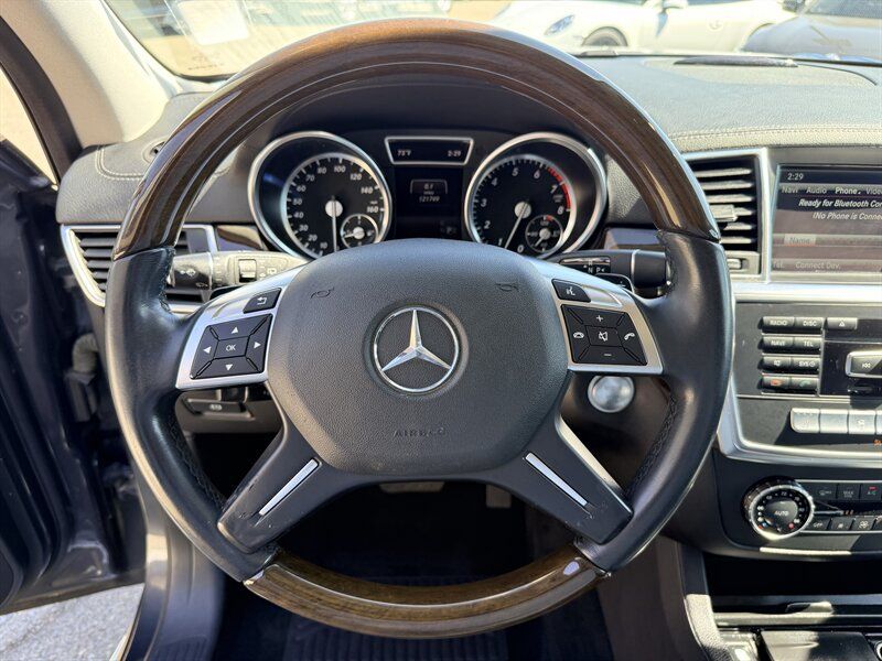 Used 2015 Mercedes-Benz GL 450 4MATIC image 11