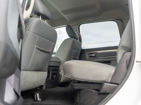 Used 2016 RAM 1500 Big Horn image 25