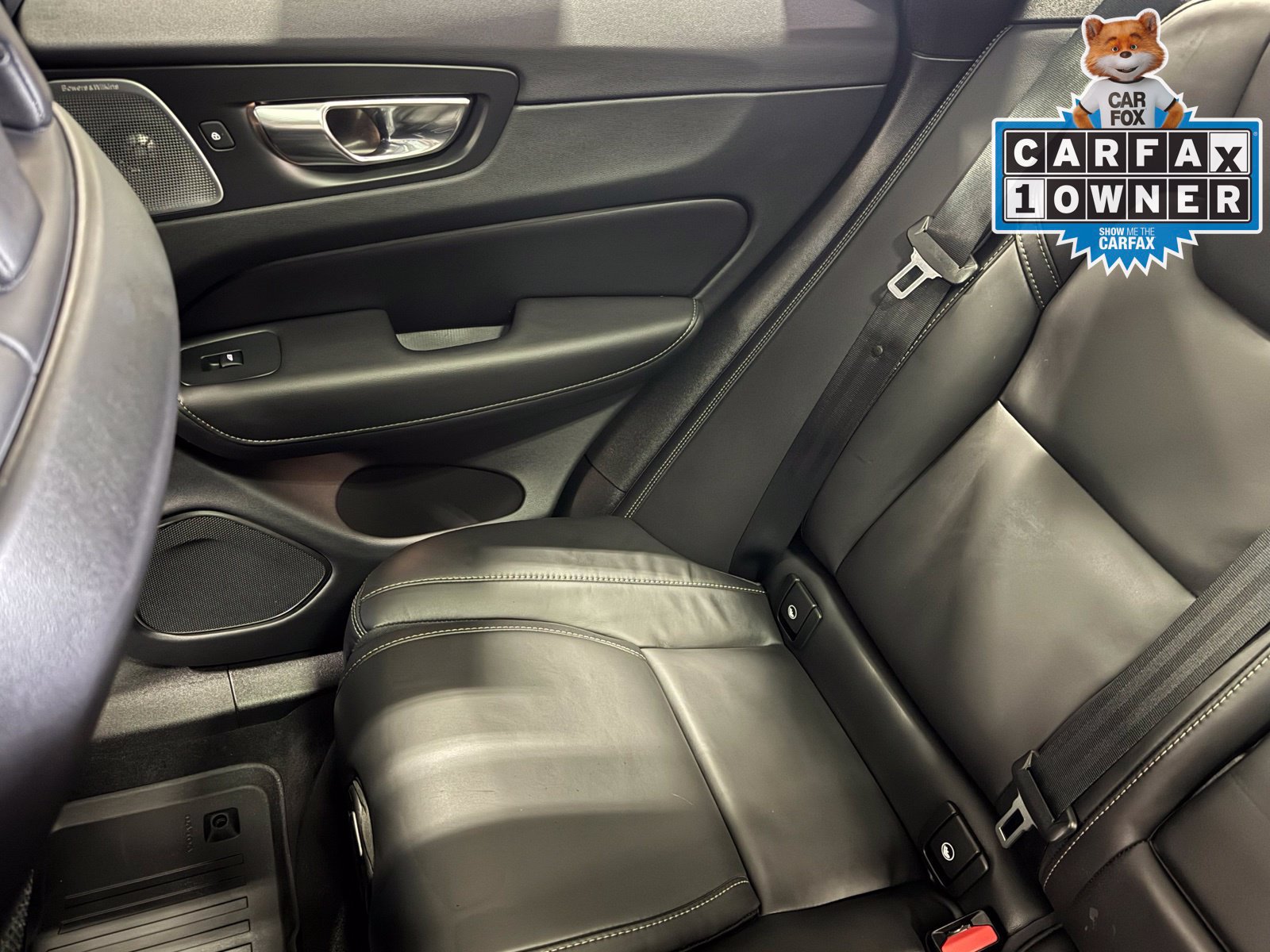 Used 2023 Volvo XC60 B5 Ultimate AWD/4WD image 32