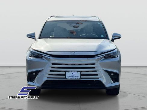 Used 2025 Lexus TX 350 AWD w/ Technology Package image 2