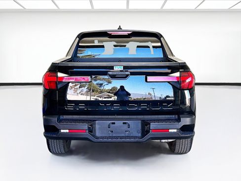 Used 2023 Hyundai Santa Cruz SEL w/ Cargo Package image 5