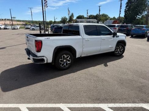 Used 2021 GMC Sierra 1500 Elevation w/ Preferred Package AWD/4WD image 17
