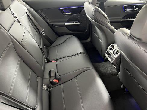 New 2026 Mercedes-Benz C 300 4MATIC Sedan image 24