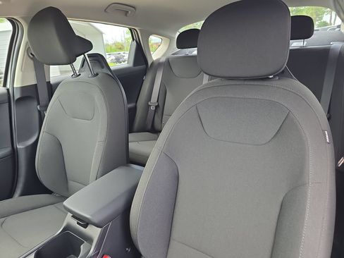 New 2026 Kia K4 FWD image 21