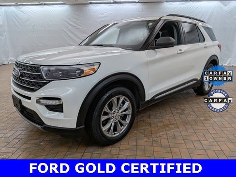 Certified 2023 Ford Explorer XLT w/ Equipment Group 202A image 3