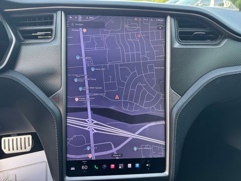 Used 2019 Tesla Model S Performance AWD/4WD image 28