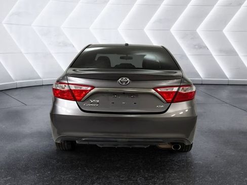 Used 2016 Toyota Camry XSE FWD image 5