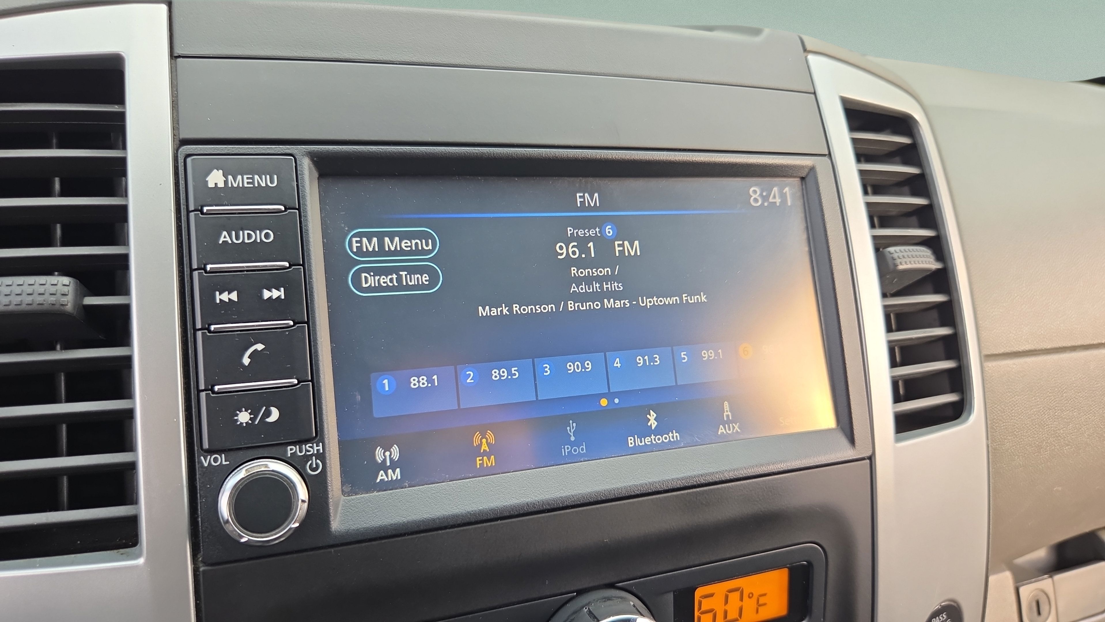Used 2019 Nissan Frontier SV w/ Value Truck Package RWD image 23