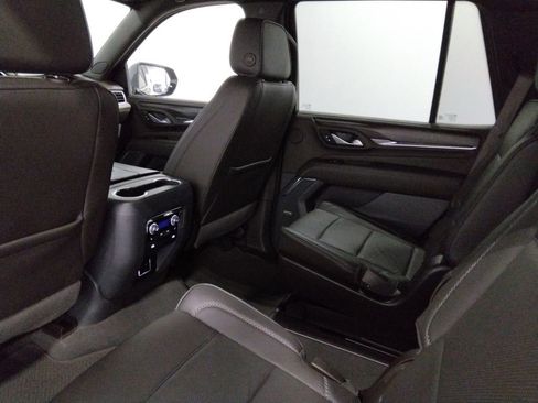 Used 2022 GMC Yukon Denali image 40