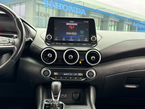 Used 2021 Nissan Sentra SV image 19