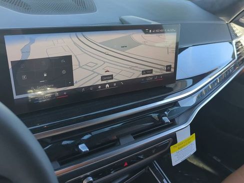 New 2026 BMW X7 xDrive40i image 19