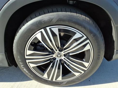 Used 2024 Mercedes-Benz EQS 450+ SUV image 24
