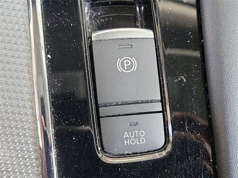 Used 2022 Mitsubishi Outlander SEL image 18