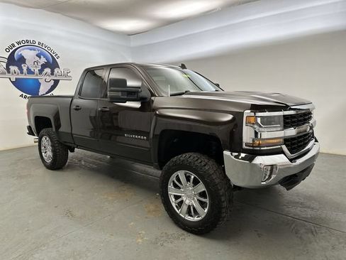 Used 2019 Chevrolet Silverado 1500 LT w/ All Star Edition AWD/4WD image 12