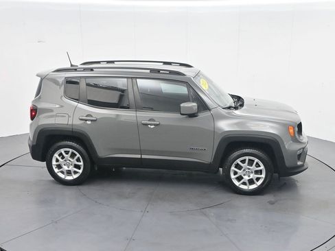 Used 2021 Jeep Renegade Latitude w/ Luxury Group I AWD/4WD image 22