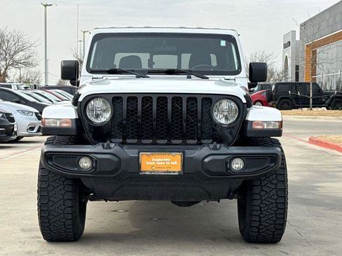 Certified 2021 Jeep Gladiator Willys image 3