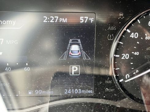 Certified 2022 Nissan Kicks SV w/ Interior Electronics Package image 16