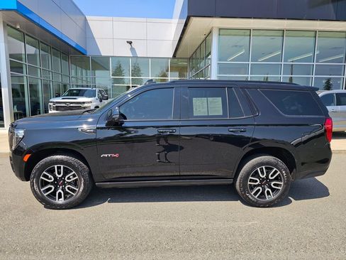 Used 2024 GMC Yukon AT4 w/ AT4 Premium Package AWD/4WD image 2