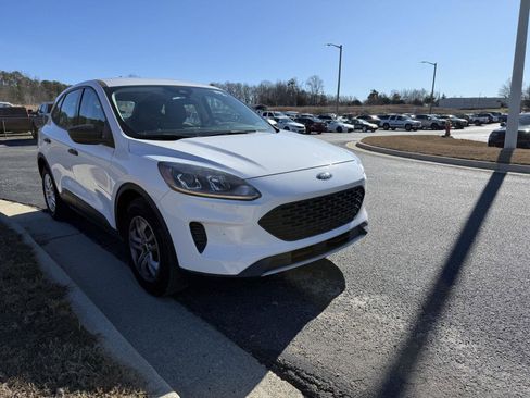 Used 2021 Ford Escape S image 7