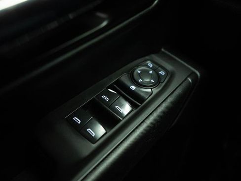 Used 2021 Chevrolet Silverado 1500 Custom Trail Boss AWD/4WD image 21