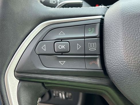 Used 2023 Jeep Grand Cherokee L Laredo w/ Luxury Tech Group I AWD/4WD image 19