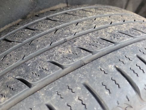 Used 2018 GMC Acadia SLT image 9