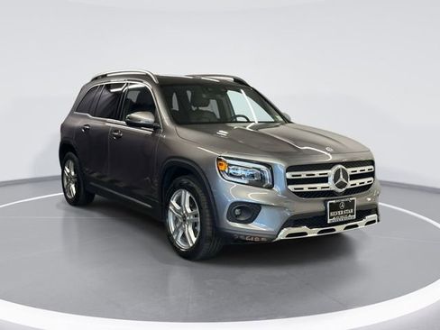 Certified 2022 Mercedes-Benz GLB 250 4MATIC image 5