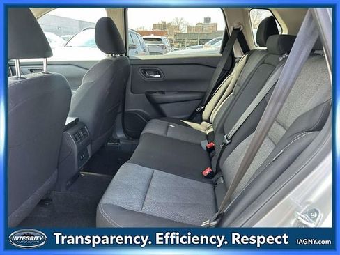 Certified 2024 Nissan Rogue SV AWD/4WD image 15