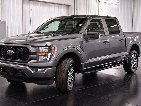 Used 2023 Ford F150 XL w/ STX Appearance Package image 3