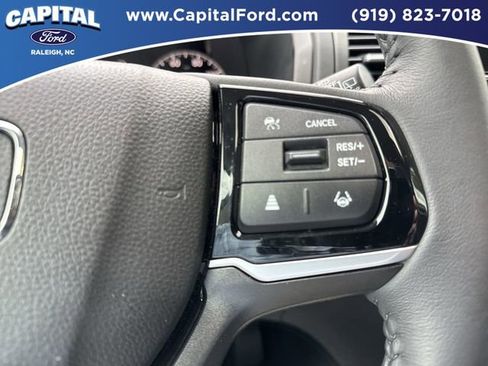 Used 2025 Honda Odyssey Touring image 26