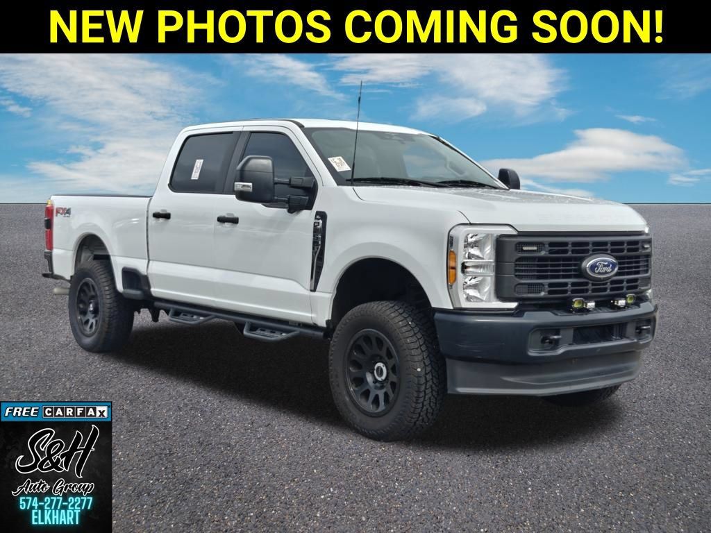 Used 2023 Ford F250 XL w/ 360-Degree Camera Package AWD/4WD image 1