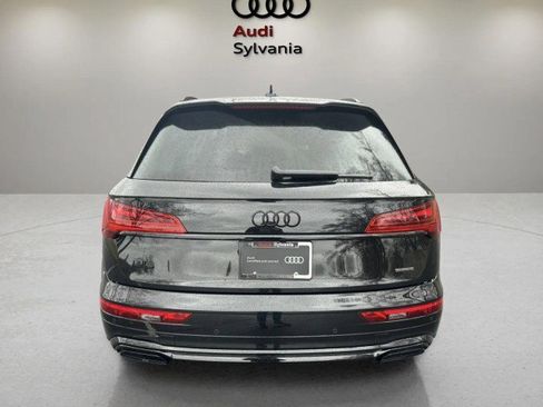 Certified 2025 Audi Q5 e Premium Plus w/ Premium Plus Package image 6