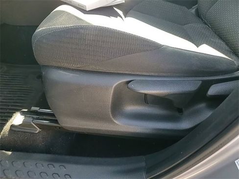 Used 2019 Toyota C-HR LE image 13