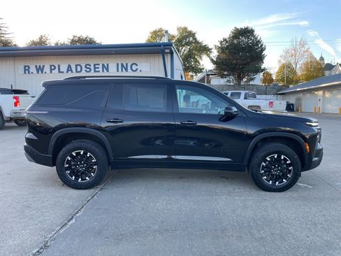 Used 2024 Chevrolet Traverse Z71 w/ Enhanced Driving Package image 20