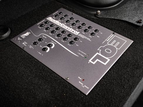 Used 2001 Porsche 911 Carrera 4 image 38