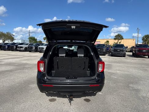 Used 2023 Ford Explorer XLT w/ Equipment Group 202A image 26
