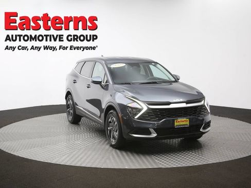 Used 2023 Kia Sportage LX AWD/4WD image 50