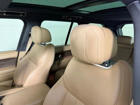 Certified 2023 Land Rover Range Rover SE AWD/4WD image 6