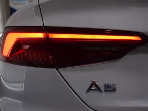 Used 2018 Audi A5 2.0T Premium Plus w/ Premium Plus image 31