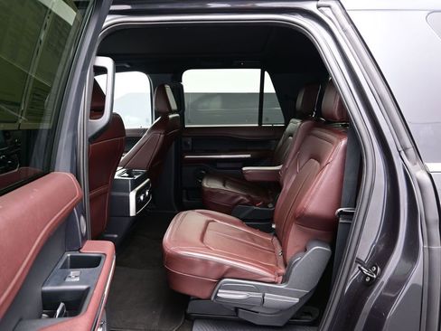 Used 2023 Ford Expedition Max Limited image 15