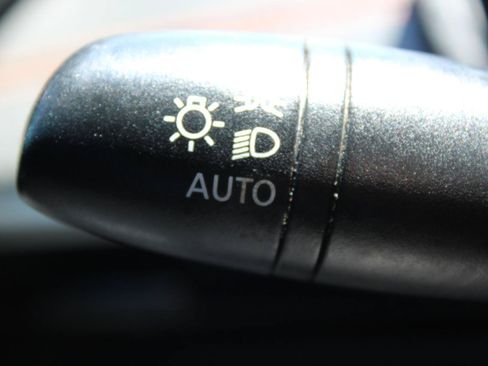 Used 2020 Nissan Altima 2.5 SR FWD image 26