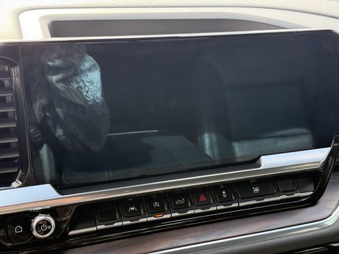 Used 2023 GMC Sierra 1500 SLT image 20