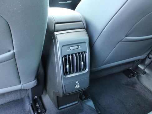 Used 2025 Alfa Romeo Tonale AWD/4WD image 34