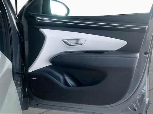 Used 2024 Hyundai Tucson Limited FWD image 23